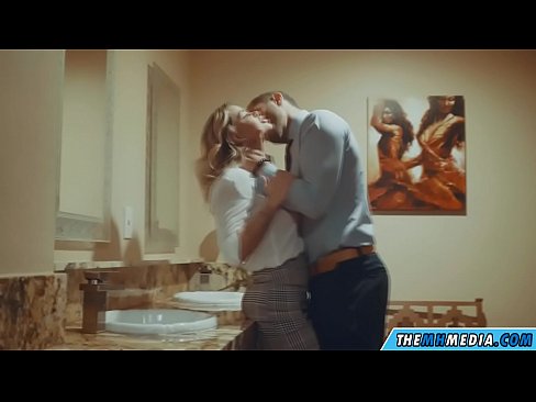 ❤️ Quando una bionda formosa ti seduce in un bagno pubblico ❤️❌ Video di sessoal it.space-assistant.ru ❌️❤